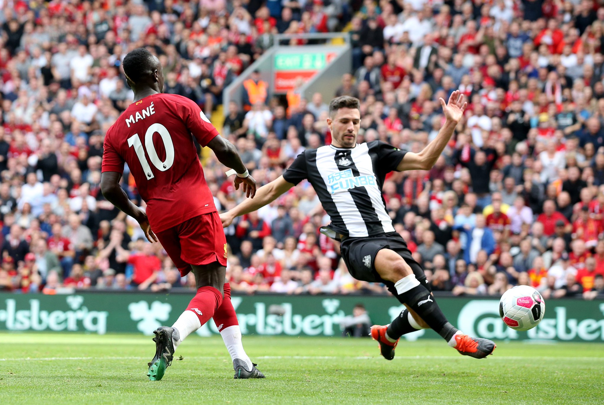 球俱乐部间 球俱乐部间